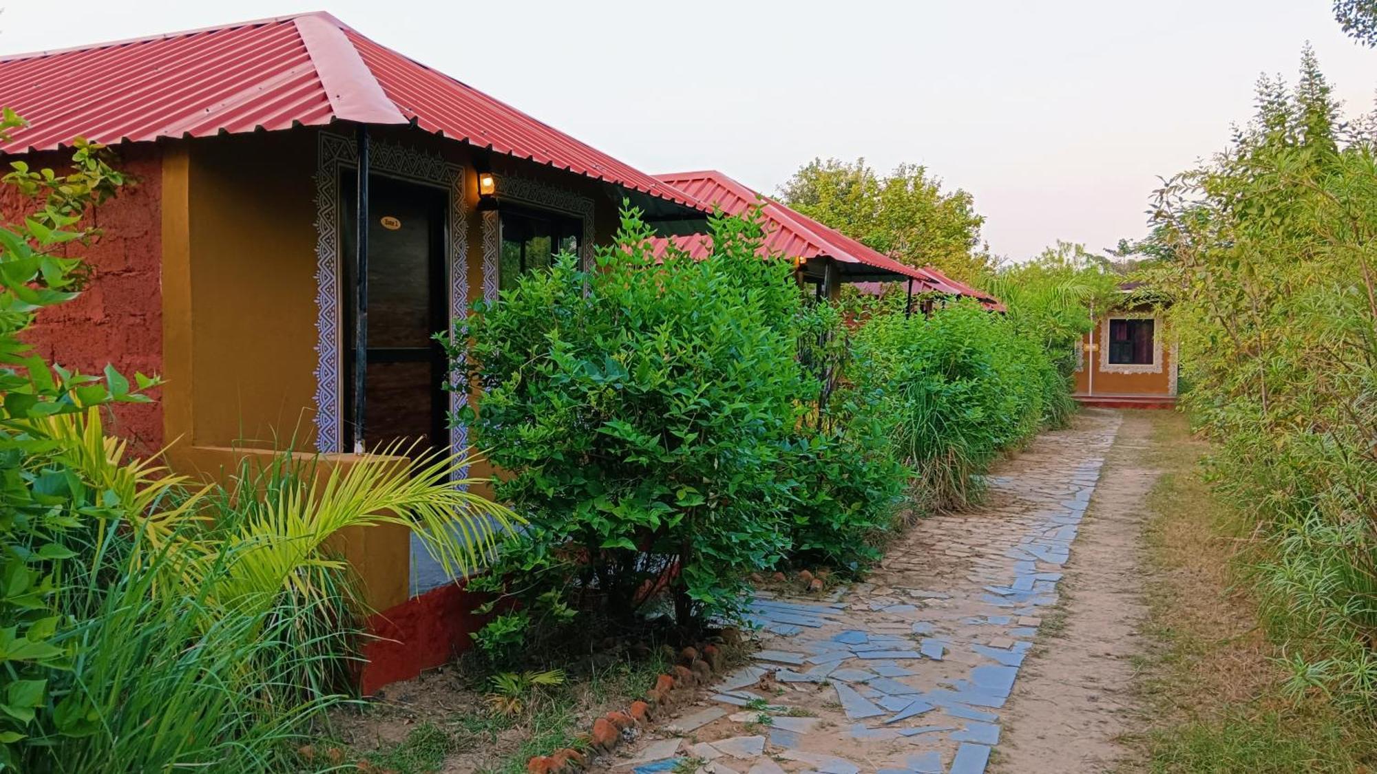 Ranthambhore Tiger Valley Sawai Madhopur Exterior photo